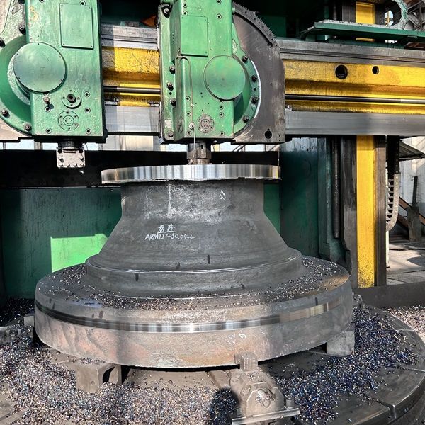 大型鑄鋼件磨盤座在建材行業(yè)中的用途